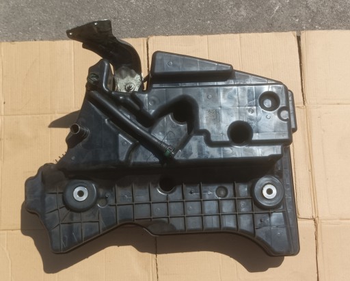 POMPA REZERVOR ADBLUE MERCEDES W213 CLASA E 2.0 CDI