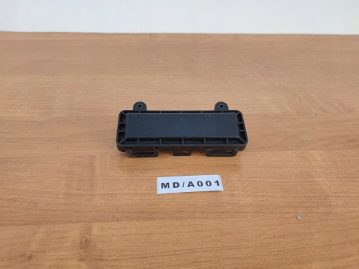 CAPAC LAMPA FATA TOYOTA AVENSIS T25