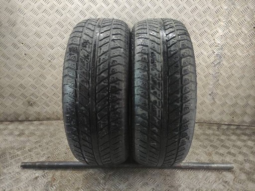 ANVELOPE IARNĂ 2 BUC 215/65R15 2002 AVON CR85