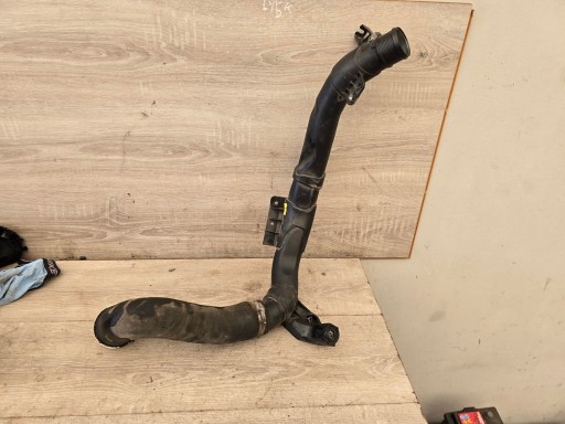 Pipe Intercooler VW SEAT SKODI AUDI 2.0TDI 5N0145840D