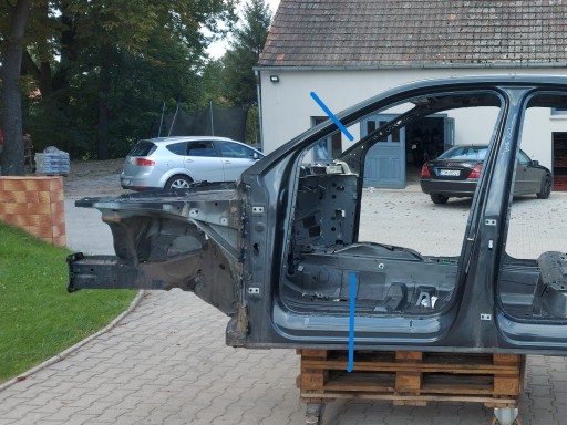 Audi Q5 80A 45 TFSI podłużnica ćwiartka lewa przód przednia
