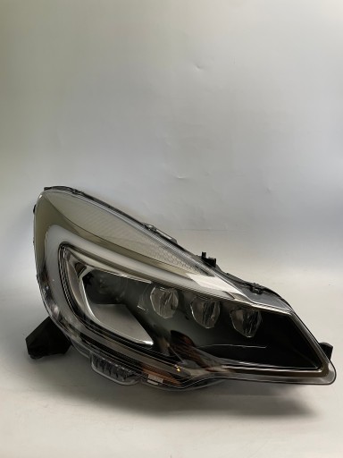 CITROEN DS3 LIFT 14-16 LAMPA XENON LED EU DREAPTA