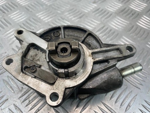 Mercedes-Benz E W211 3.0 Pompa de vid / Vacum A6422300165