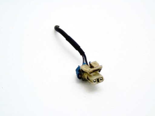 PLUG CUBE VECTRA ASTRA CORSA ZAFIRA MERIVA 95