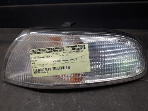 210-61612 Semnalizator dreapta mazda 626 IV KOITO