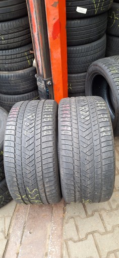 Anvelopa de iarna Pirelli Scorpion Winter 325/35/22 114 V