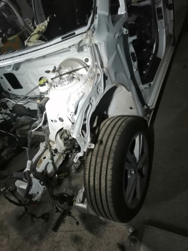 BMW 2 F46 Grand Tourer lift a plecat WHOOD