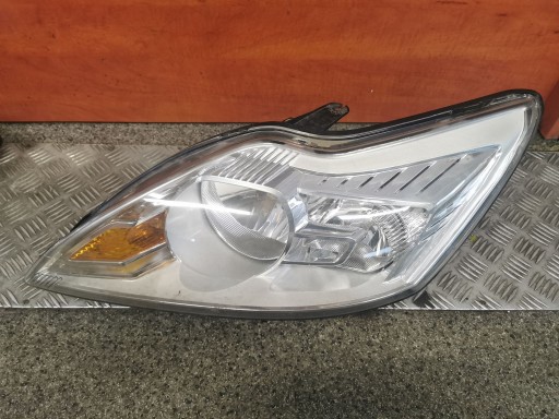 LAMPĂ FOCUS MK2 FAȚĂ STÂNGA UK 8M51-13W030-BD