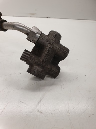 REGULATOR TEMPERATURA ULEI AUDI Q7 LIF 7L0317027A
