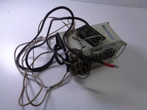 ÎNCĂRCĂTOR MASTERVOLT RECTIFICATOR 12V 1200W 50A CAMERA FRIGORIFER
