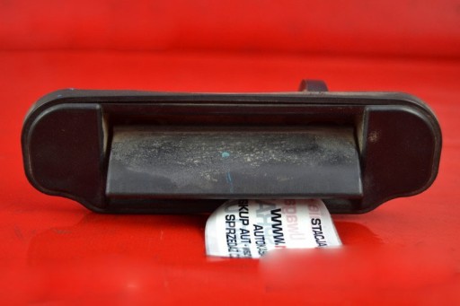 MÂNER, BUTON MÂNĂ SPATE MAZDA 323 BJ 5D HB 01R