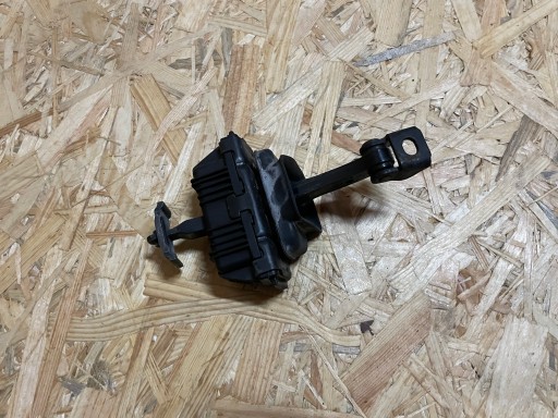 OPRITOR UȘĂ DREAPTA FAȚĂ STÂNGA BMW 3 E90 E91 7176807