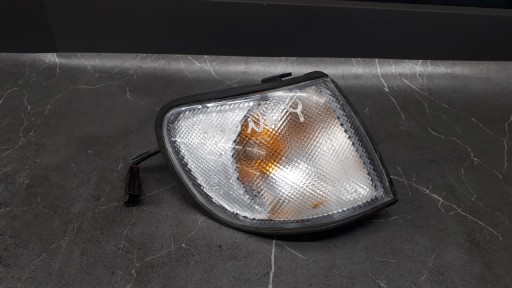 183176b indicator luminos fata dreapta nissan sunny 1.4