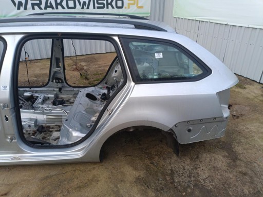 Stația Octavia III Wagon sfertul din spate stânga