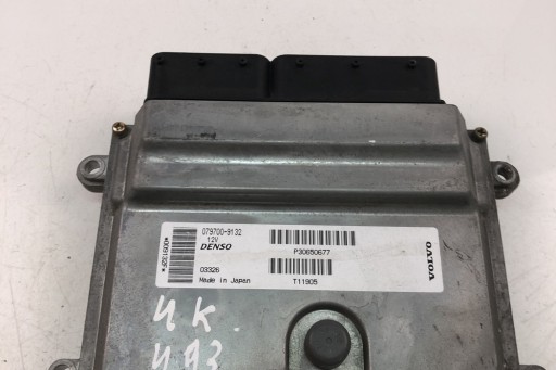 ECU Volvo S40 II (MS) 30650677 2005 Unitatea de control a motorului