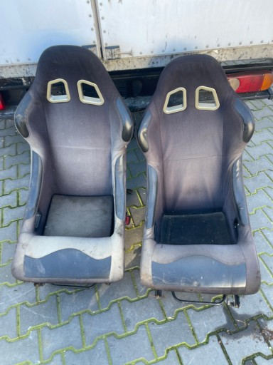 Scaun sport cu găleată universal adaptabil