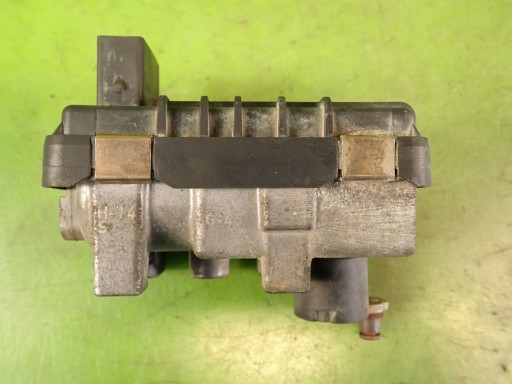 Reglaj turbină FORD FOCUS MK2 LIFT 1.8 TDCI 08r 6NW009206 752406