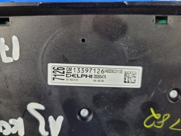 product-additional-image
