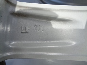 product-additional-image