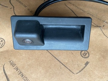 product-additional-image