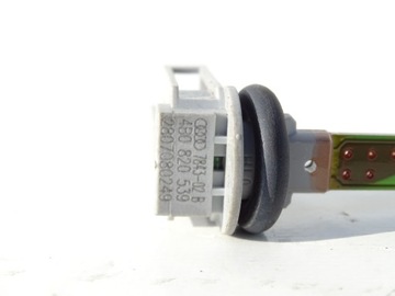 product-additional-image