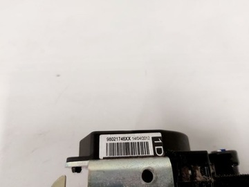 product-additional-image