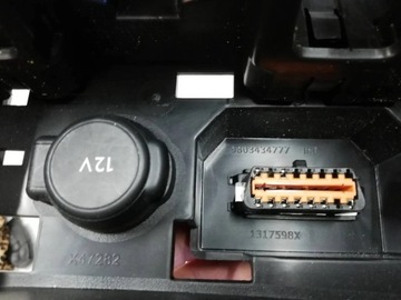 product-additional-image