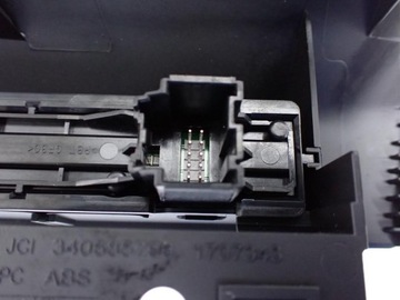 product-additional-image