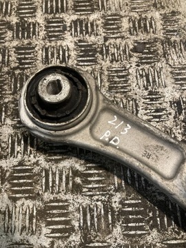 product-additional-image