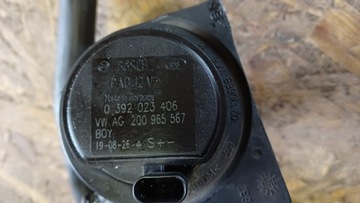 product-additional-image