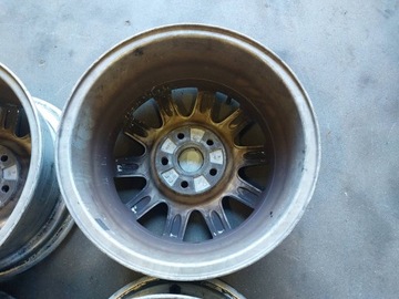 product-additional-image